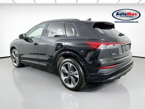 Used 2023 Audi Q4 e-tron Prestige image 6