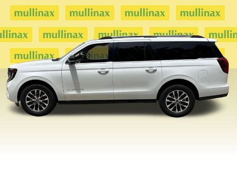 Certified 2025 Ford Expedition Max Platinum AWD/4WD image 11