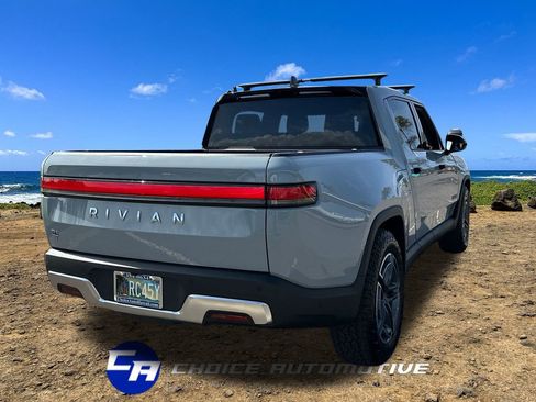 Used 2025 Rivian R1T Adventure image 7