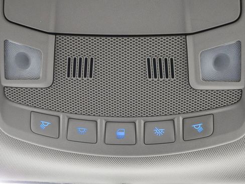 Used 2015 Ford Fusion SE w/ Equipment Group 202A image 24