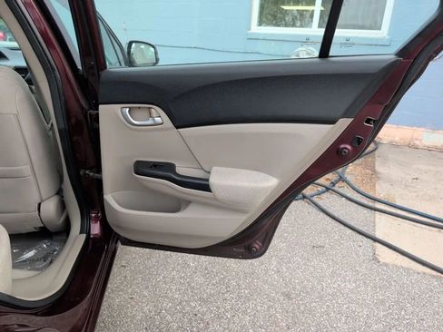 Used 2012 Honda Civic LX image 20