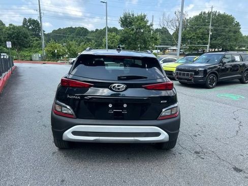 Used 2023 Hyundai Kona SEL AWD/4WD image 4