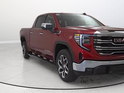 Used 2024 GMC Sierra 1500 SLT w/ SLT Premium Plus Package