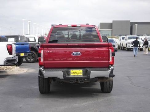 Used 2023 Ford F350 Lariat image 7