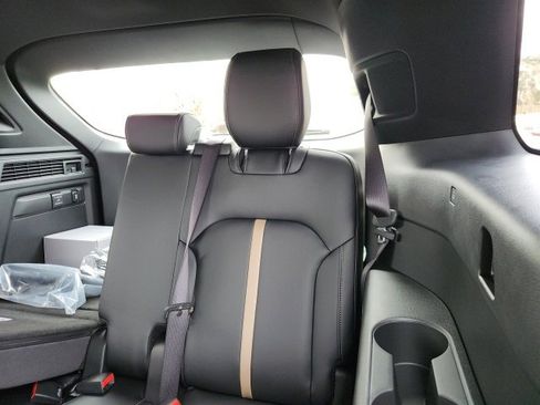 New 2026 MAZDA CX-90 3.3 Turbo w/ Premium Plus Pkg image 19