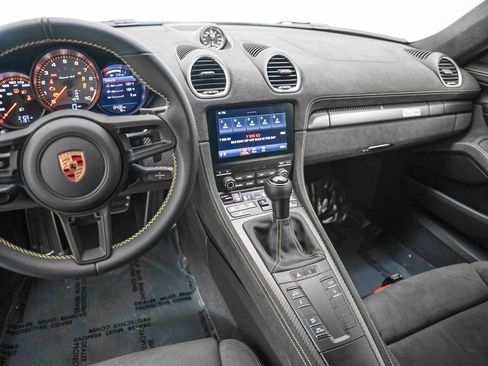 Used 2025 Porsche 718 Boxster Spyder RS image 18