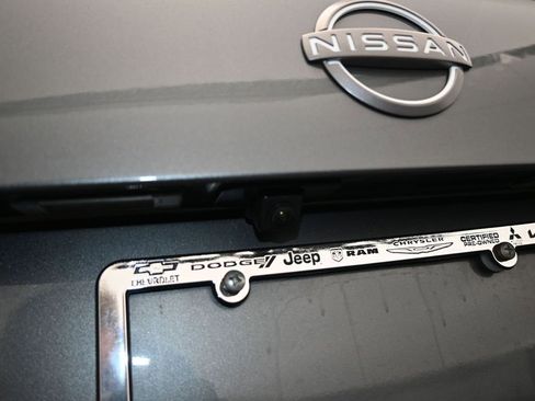 Used 2023 Nissan Versa SV image 36