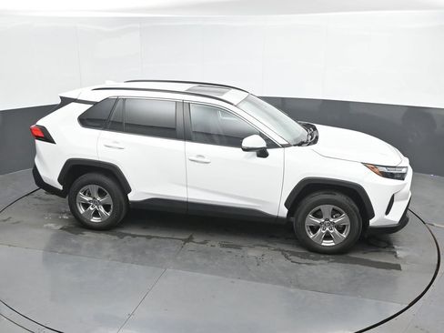 Used 2023 Toyota RAV4 XLE w/ Convenience Package AWD/4WD image 30