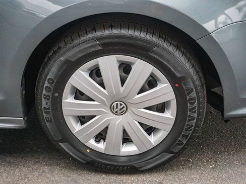 Used 2015 Volkswagen Jetta S FWD image 10