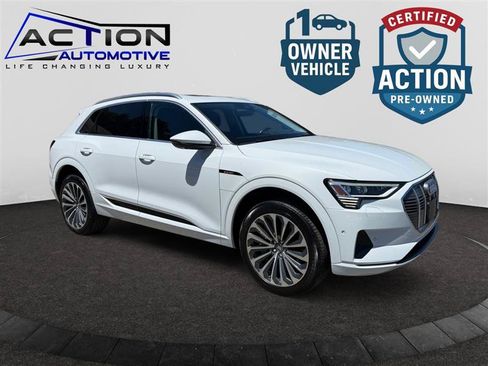 Used 2019 Audi e-tron Prestige w/ Prestige Package AWD/4WD image 1