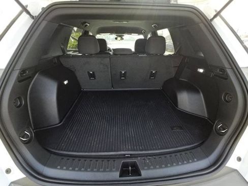Used 2026 Chevrolet Equinox LT w/ LPO, Floor Liner Package image 7