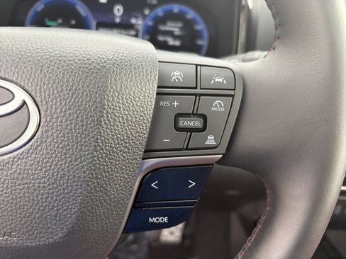 Used 2025 Toyota Camry XSE w/ Premium Package AWD/4WD image 15
