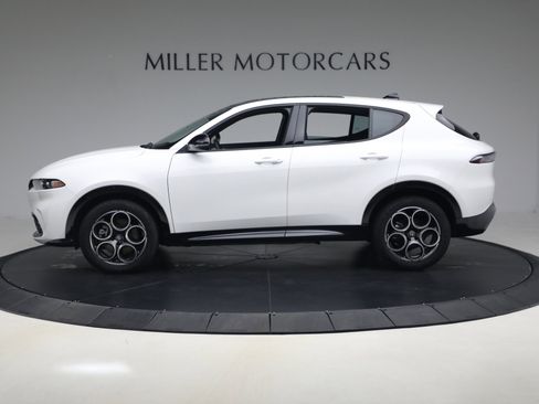 Used 2025 Alfa Romeo Tonale image 3