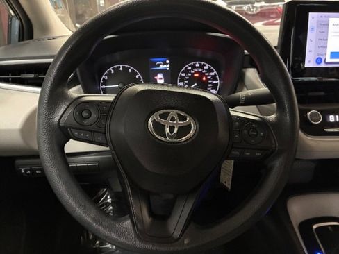 Used 2024 Toyota Corolla LE image 21
