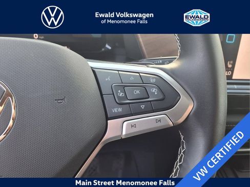 Certified 2026 Volkswagen Atlas SE AWD/4WD image 16