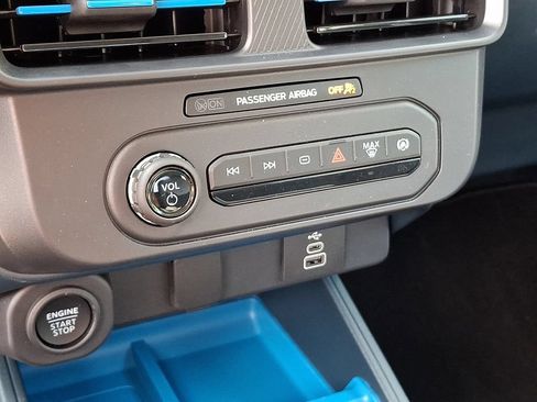 Used 2026 Ford Maverick XLT AWD/4WD image 16