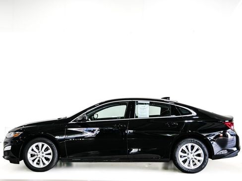 Used 2025 Chevrolet Malibu LT FWD image 5