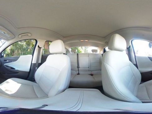 Used 2024 Chevrolet Malibu LT image 42