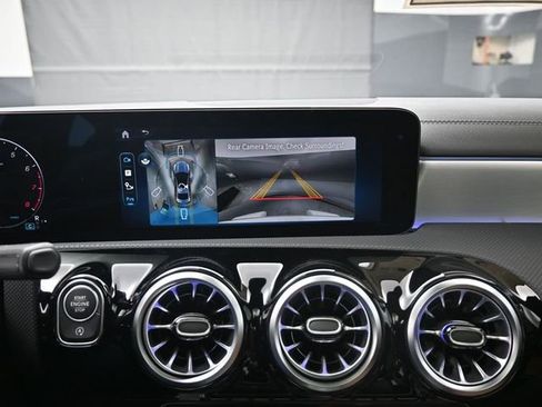 New 2025 Mercedes-Benz CLA 250 image 12