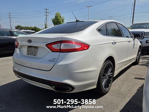 Used 2014 Ford Fusion SE w/ Equipment Group 202A FWD image 5