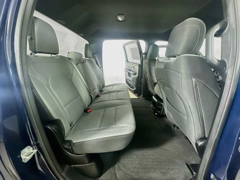 Used 2022 RAM 1500 Big Horn RWD image 11