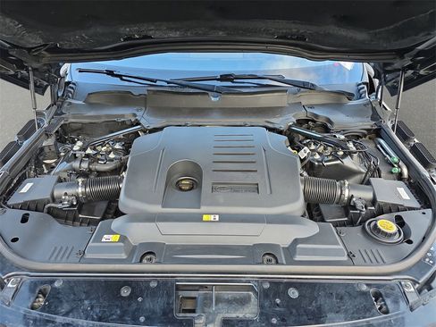 Used 2022 Land Rover Range Rover Westminster Edition image 35