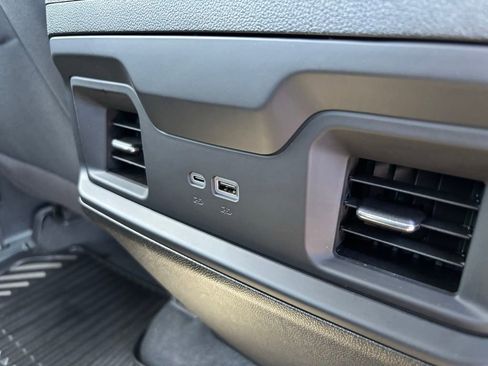 Used 2024 Chevrolet Silverado 1500 LT AWD/4WD image 18