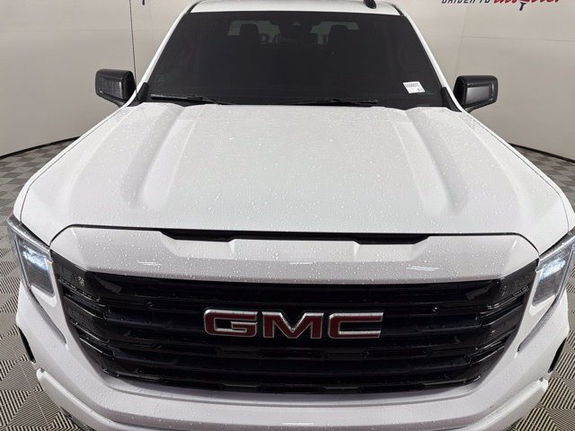 Used 2022 GMC Sierra 1500 Elevation RWD image 6