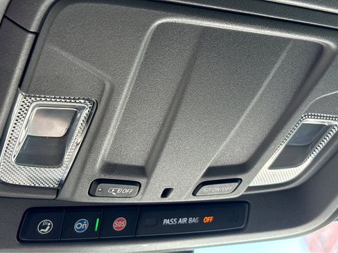 Used 2024 Chevrolet Silverado 1500 Custom image 32