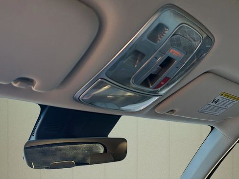 Certified 2026 Genesis GV70 2.5T Select image 35