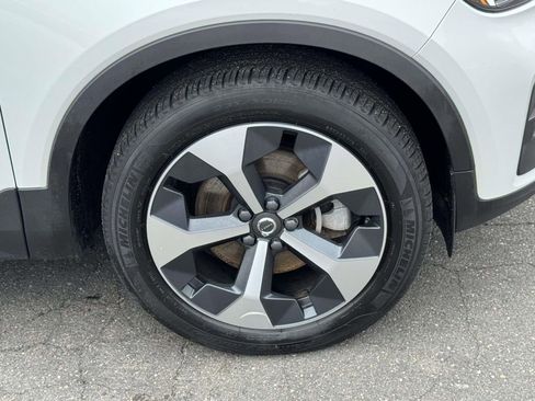 Certified 2023 Volvo XC40 B5 Plus w/ Protection Package Premier AWD/4WD image 6