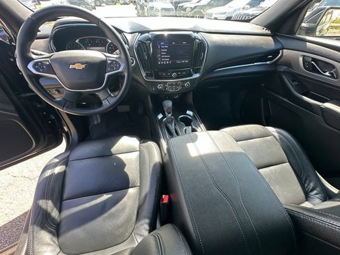 Used 2024 Chevrolet Traverse LT w/ LPO, Cargo Package AWD/4WD image 24