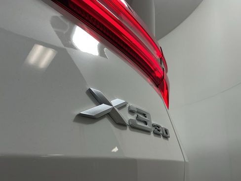 New 2026 BMW X3 xDrive30 w/ Premium Package image 11