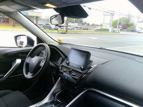 Used 2023 Mitsubishi Eclipse Cross SE AWD/4WD image 22