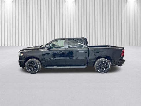 New 2026 RAM 1500 Express AWD/4WD image 7