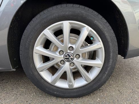 Used 2012 Volkswagen Jetta SE image 27