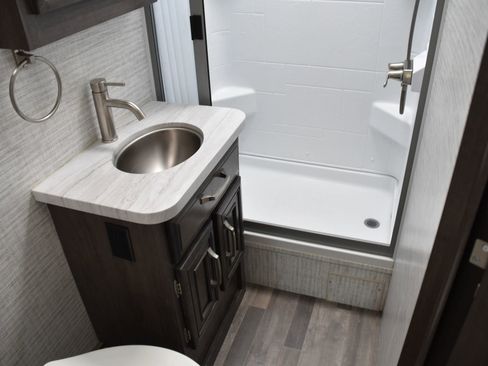 Used 2024 Ford E-450 and Econoline 450 Super Duty w/ Motorhome Prep Package image 25