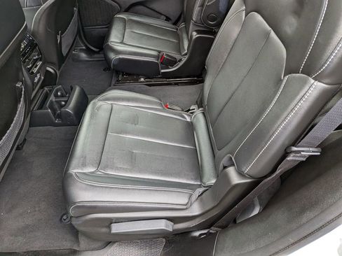 Used 2023 Jeep Grand Cherokee L Limited image 22