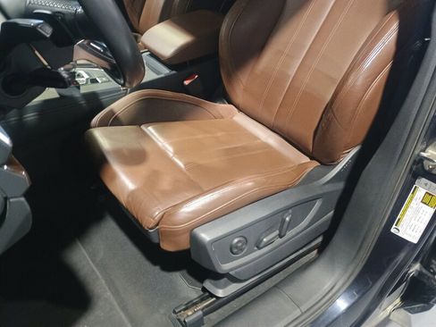 Used 2019 Audi Q5 2.0T Prestige image 15