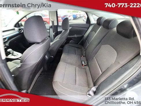 Used 2021 Kia Forte LXS FWD image 7