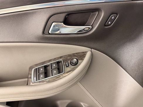 Used 2015 Chevrolet Impala LTZ image 15