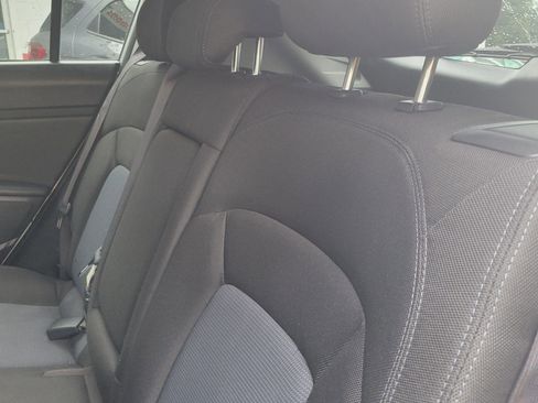 Used 2014 Kia Sportage LX image 13