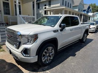Used 2022 GMC Sierra 1500 Denali w/ Denali Reserve Package AWD/4WD video 1