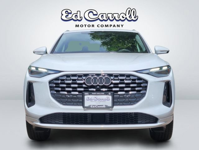 Used 2025 Audi Q5 Premium w/ Convenience Package AWD/4WD image 2