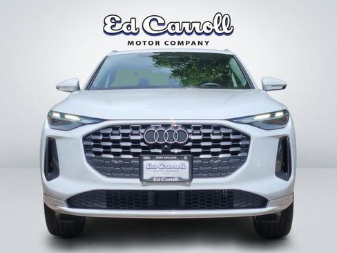 Used 2025 Audi Q5 Premium w/ Convenience Package AWD/4WD image 2