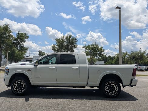 New 2026 RAM 2500 Limited AWD/4WD image 6