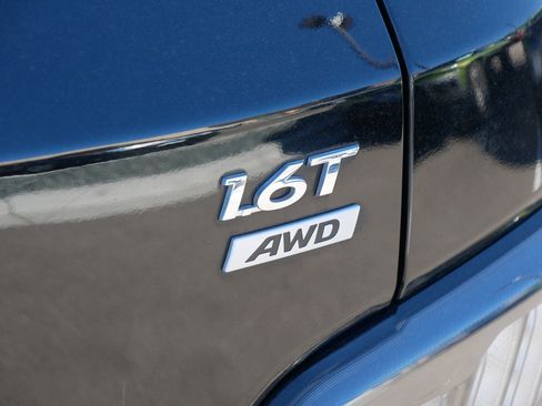 Certified 2023 Hyundai Kona Limited w/ Cargo Package AWD/4WD image 6