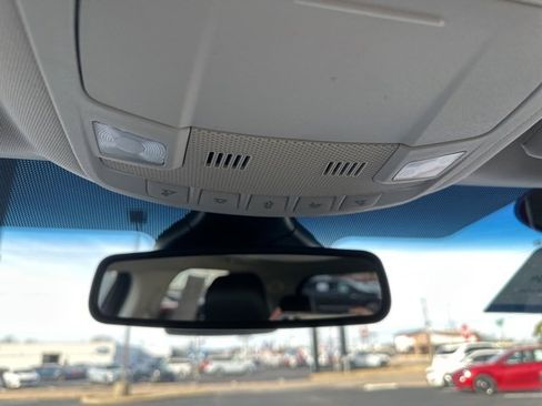 Certified 2020 Ford Edge Titanium image 32