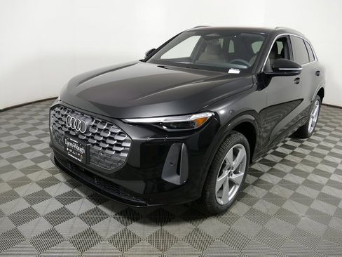 New 2025 Audi Q5 Premium Plus image 7