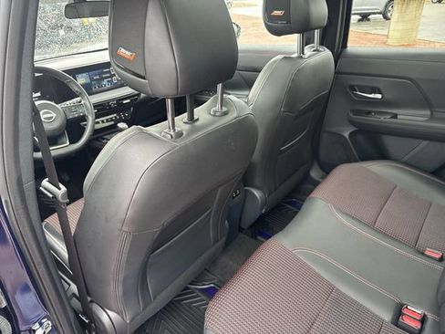 Used 2025 Nissan Kicks SR FWD image 25